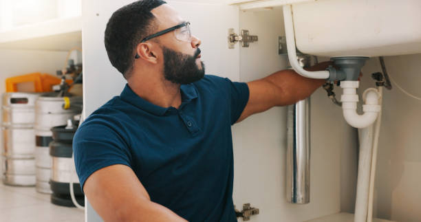 Best 24/7 Emergency Plumbing Services  in Holtsville, NY